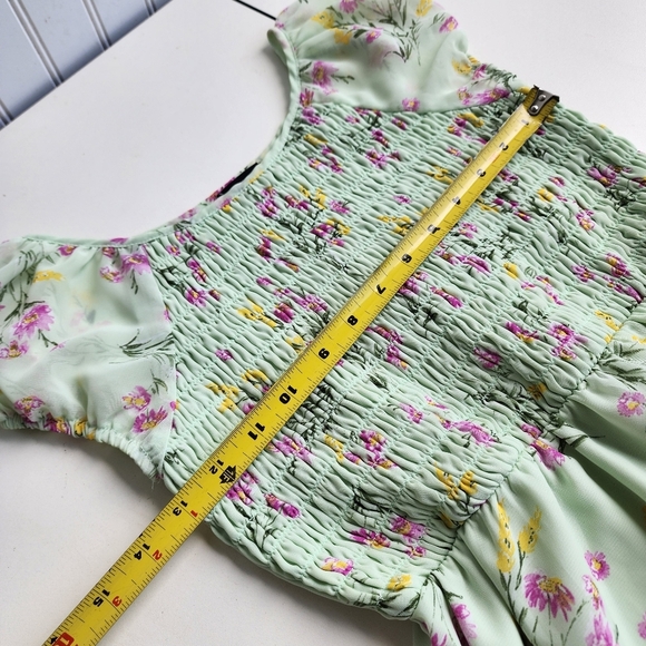 Lilt Green Pink Yellow Smocked Top Semi Sheer Cap Sleeve Sundress Sz 10 - Picture 6 of 12